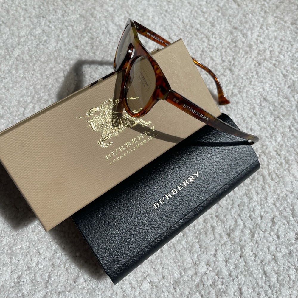 Burberry 48mm Pilot Tortoise Shell Sunglasses